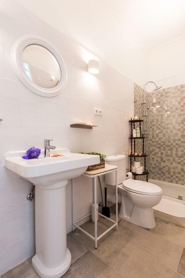 Lisbon Secret & Charming Baixa 4 Bedroom Apartment Eksteriør billede